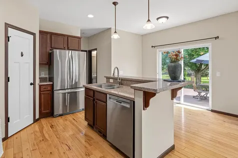 4712 102nd Trail N Minneapolis MN 55443