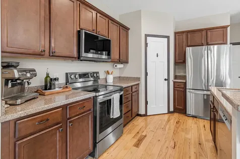 4712 102nd Trail N Minneapolis MN 55443