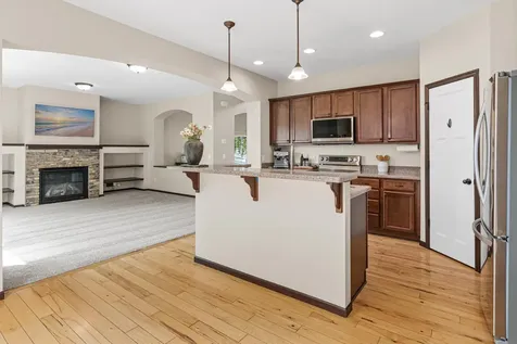 4712 102nd Trail N Minneapolis MN 55443