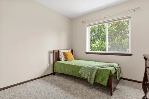 4712 102nd Trail N Minneapolis MN 55443