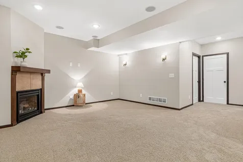 4712 102nd Trail N Minneapolis MN 55443