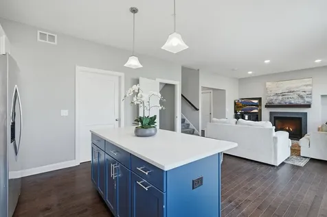 617 Hideaway Lane Woodbury MN 55129