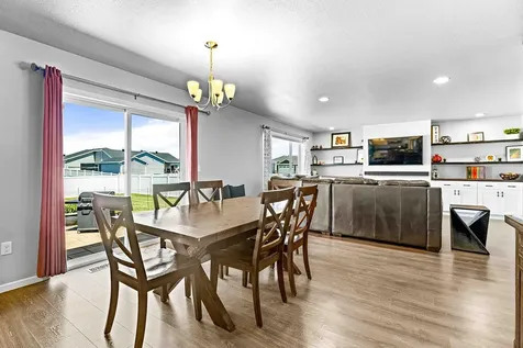 2420 Harbor Lane West Fargo ND 58078