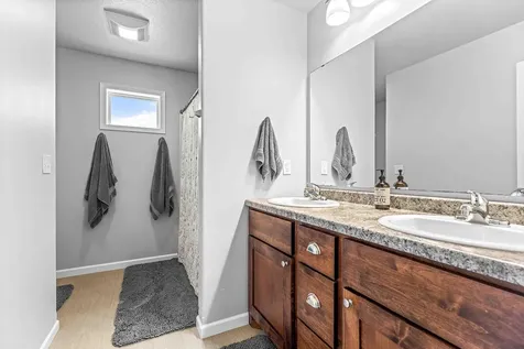 2420 Harbor Lane West Fargo ND 58078