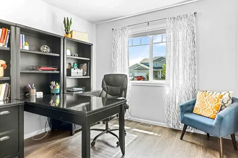 2420 Harbor Lane West Fargo ND 58078