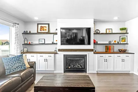 2420 Harbor Lane West Fargo ND 58078