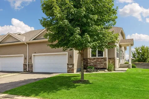 2588 Vierling Drive E Shakopee MN 55379