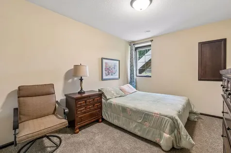 2588 Vierling Drive E Shakopee MN 55379