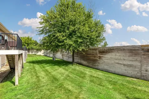 2588 Vierling Drive E Shakopee MN 55379