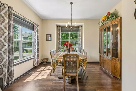 2588 Vierling Drive E Shakopee MN 55379