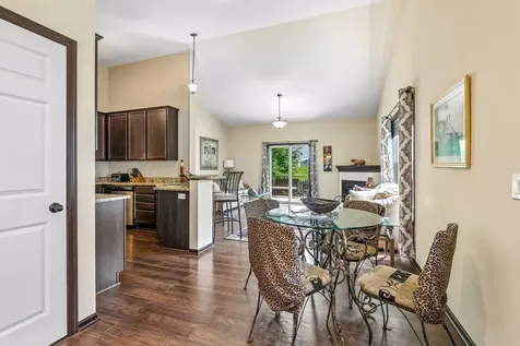 2588 Vierling Drive E Shakopee MN 55379