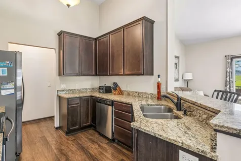 2588 Vierling Drive E Shakopee MN 55379