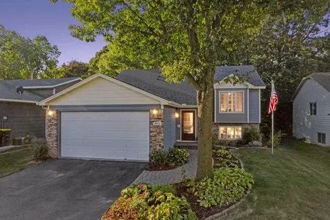 10553 166th Street W Lakeville MN 55044