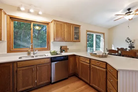 10553 166th Street W Lakeville MN 55044