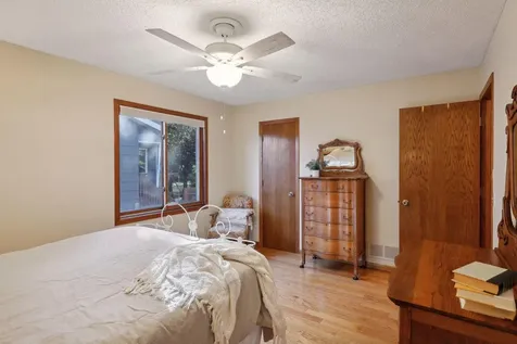 10553 166th Street W Lakeville MN 55044