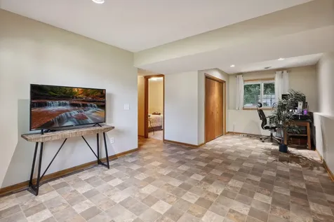 10553 166th Street W Lakeville MN 55044