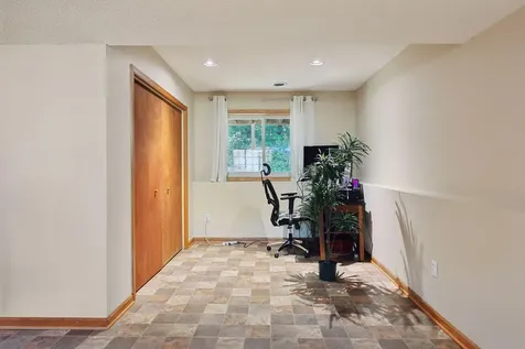 10553 166th Street W Lakeville MN 55044