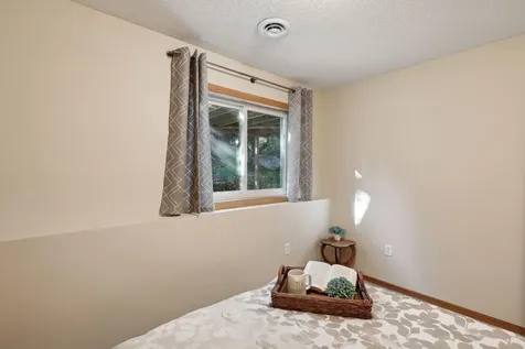10553 166th Street W Lakeville MN 55044