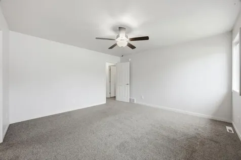 5486 Tyler Avenue S Fargo ND 58104