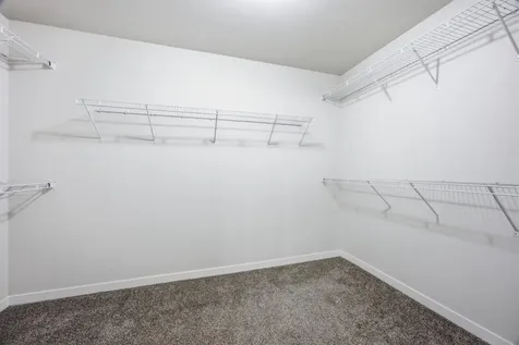 5486 Tyler Avenue S Fargo ND 58104