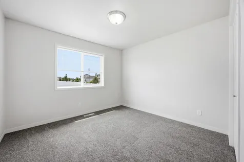 5486 Tyler Avenue S Fargo ND 58104