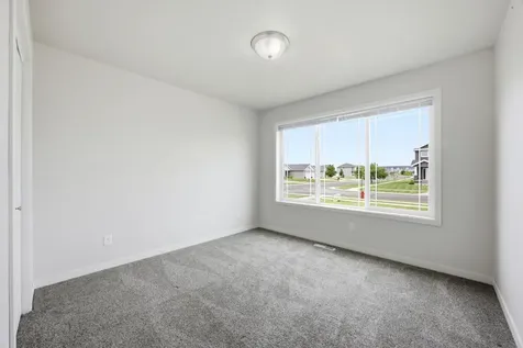 5486 Tyler Avenue S Fargo ND 58104