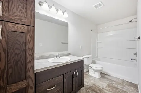 5486 Tyler Avenue S Fargo ND 58104