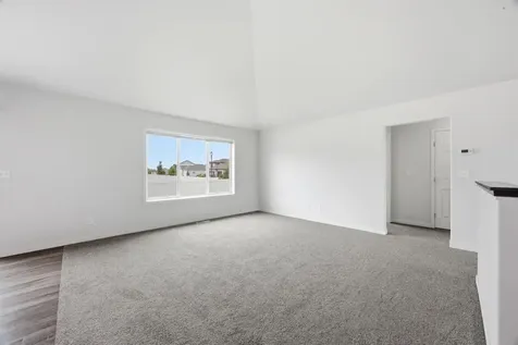 5486 Tyler Avenue S Fargo ND 58104