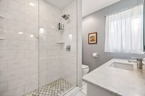 3945 Xerxes Avenue S Minneapolis MN 55410