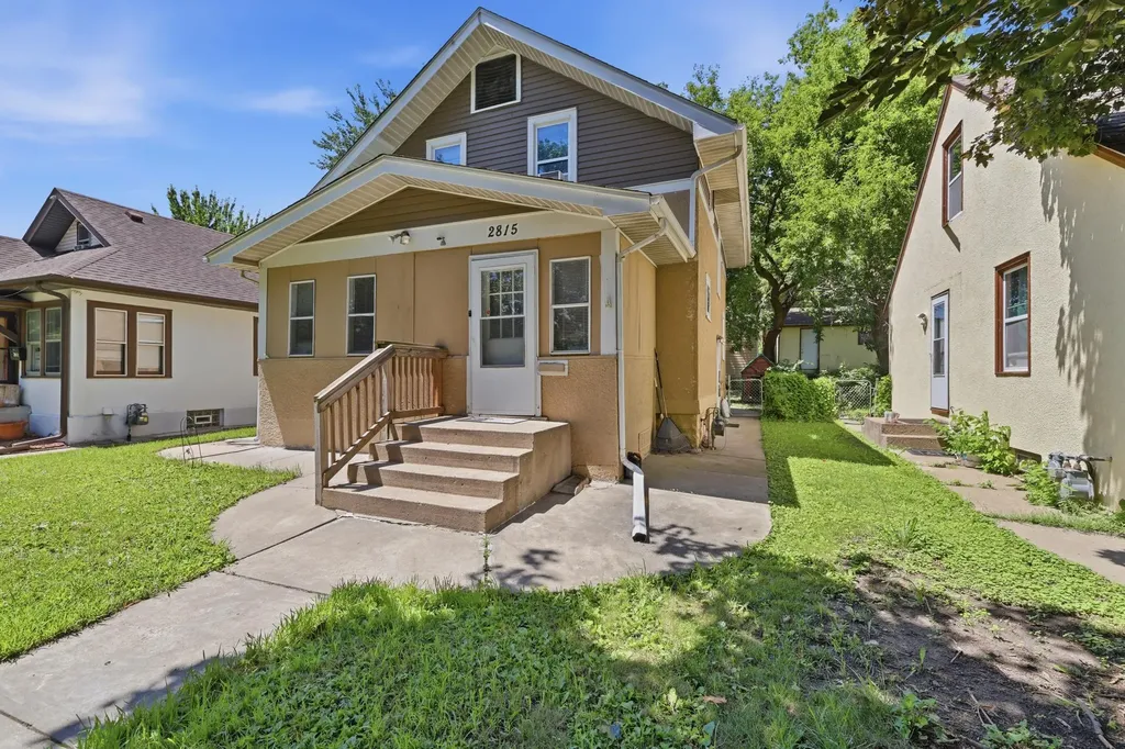 2815 Irving Avenue N Minneapolis MN 55411