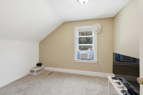2815 Irving Avenue N Minneapolis MN 55411