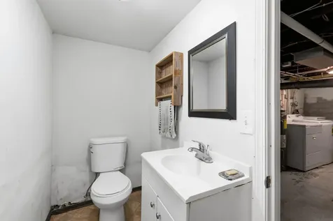 2815 Irving Avenue N Minneapolis MN 55411