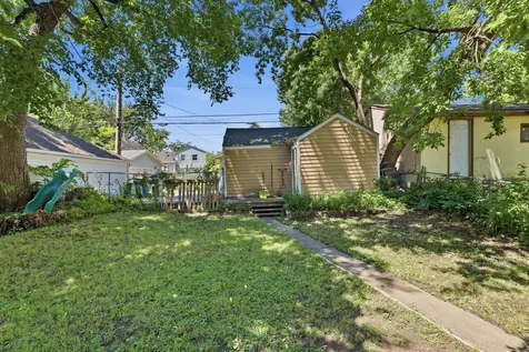 2815 Irving Avenue N Minneapolis MN 55411