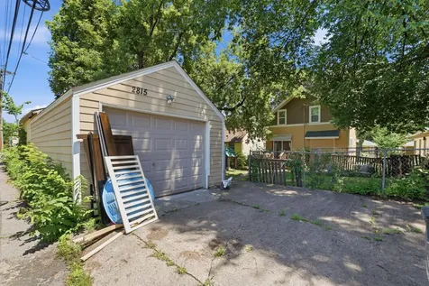 2815 Irving Avenue N Minneapolis MN 55411