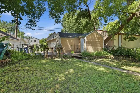 2815 Irving Avenue N Minneapolis MN 55411
