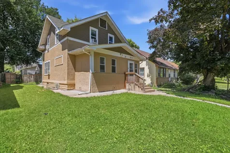 2815 Irving Avenue N Minneapolis MN 55411