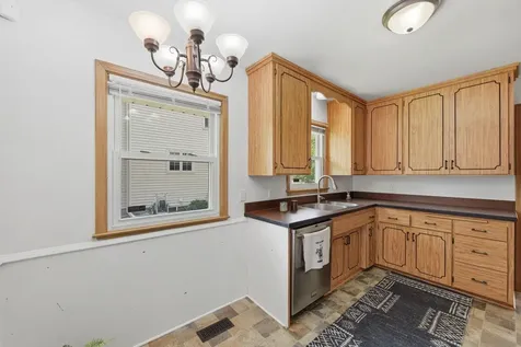 3426 Zenith Avenue N Robbinsdale MN 55422