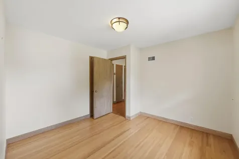 3426 Zenith Avenue N Robbinsdale MN 55422
