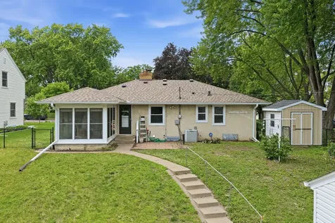 3426 Zenith Avenue N Robbinsdale MN 55422