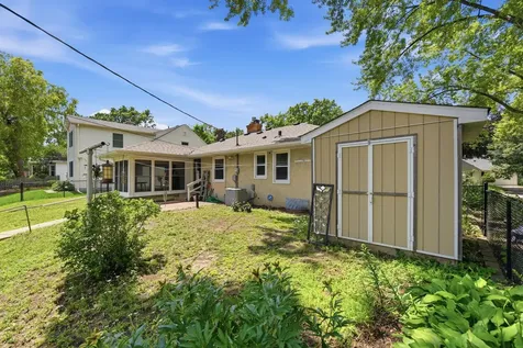 3426 Zenith Avenue N Robbinsdale MN 55422