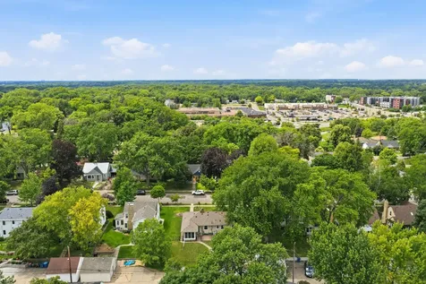 3426 Zenith Avenue N Robbinsdale MN 55422