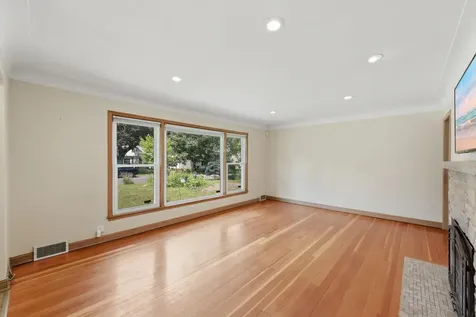 3426 Zenith Avenue N Robbinsdale MN 55422
