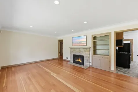 3426 Zenith Avenue N Robbinsdale MN 55422