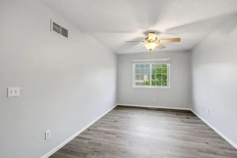 17678 96th Avenue N Maple Grove MN 55311