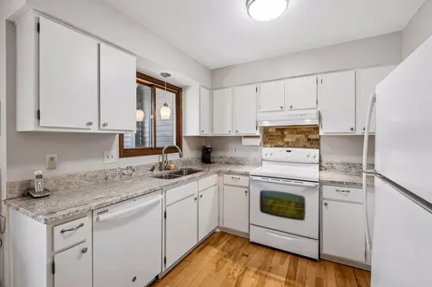 954 Carmel Court Shoreview MN 55126