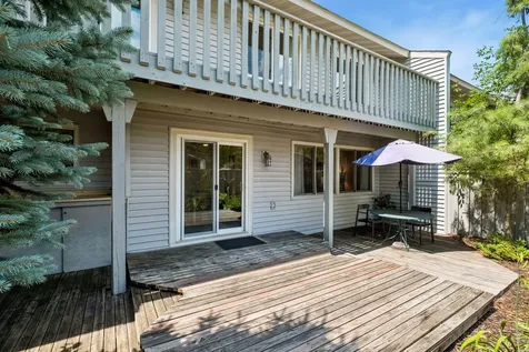 954 Carmel Court Shoreview MN 55126