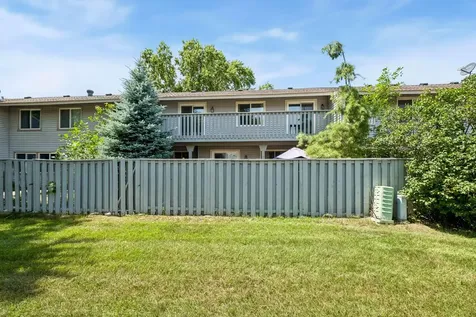 954 Carmel Court Shoreview MN 55126