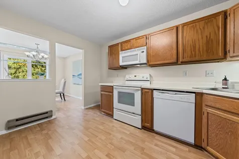 1560 Wheelock Lane Saint Paul MN 55117