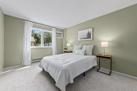 1560 Wheelock Lane Saint Paul MN 55117