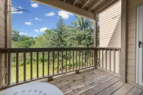 1560 Wheelock Lane Saint Paul MN 55117